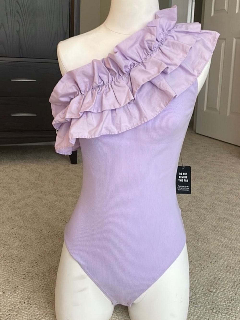 Ruffled One-Shoulder Lilac bodysuit